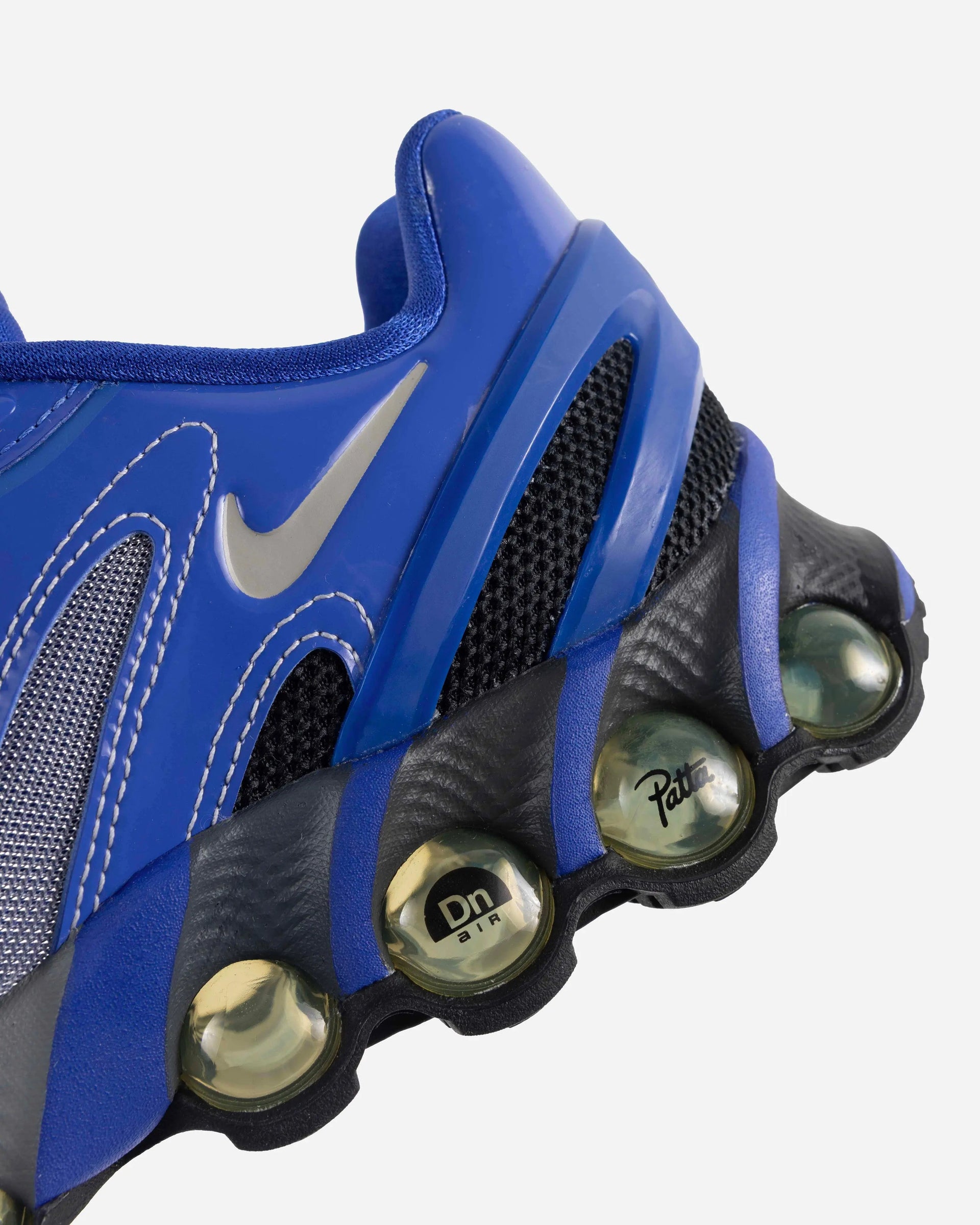 Patta x Nike Air Max DN8 SP (Game Royal/Light Charcoal)