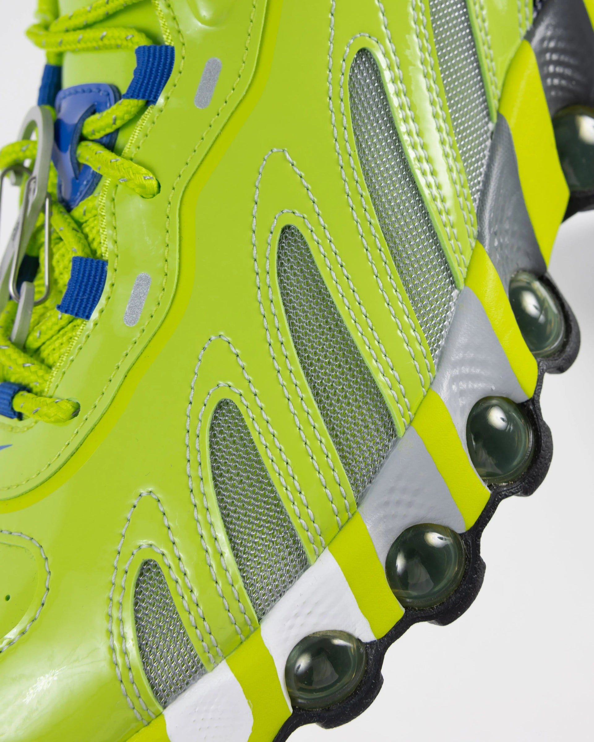 Patta x Nike Air Max DN8 SP (Cyber/Game Royal-Metallic Silver-Black)