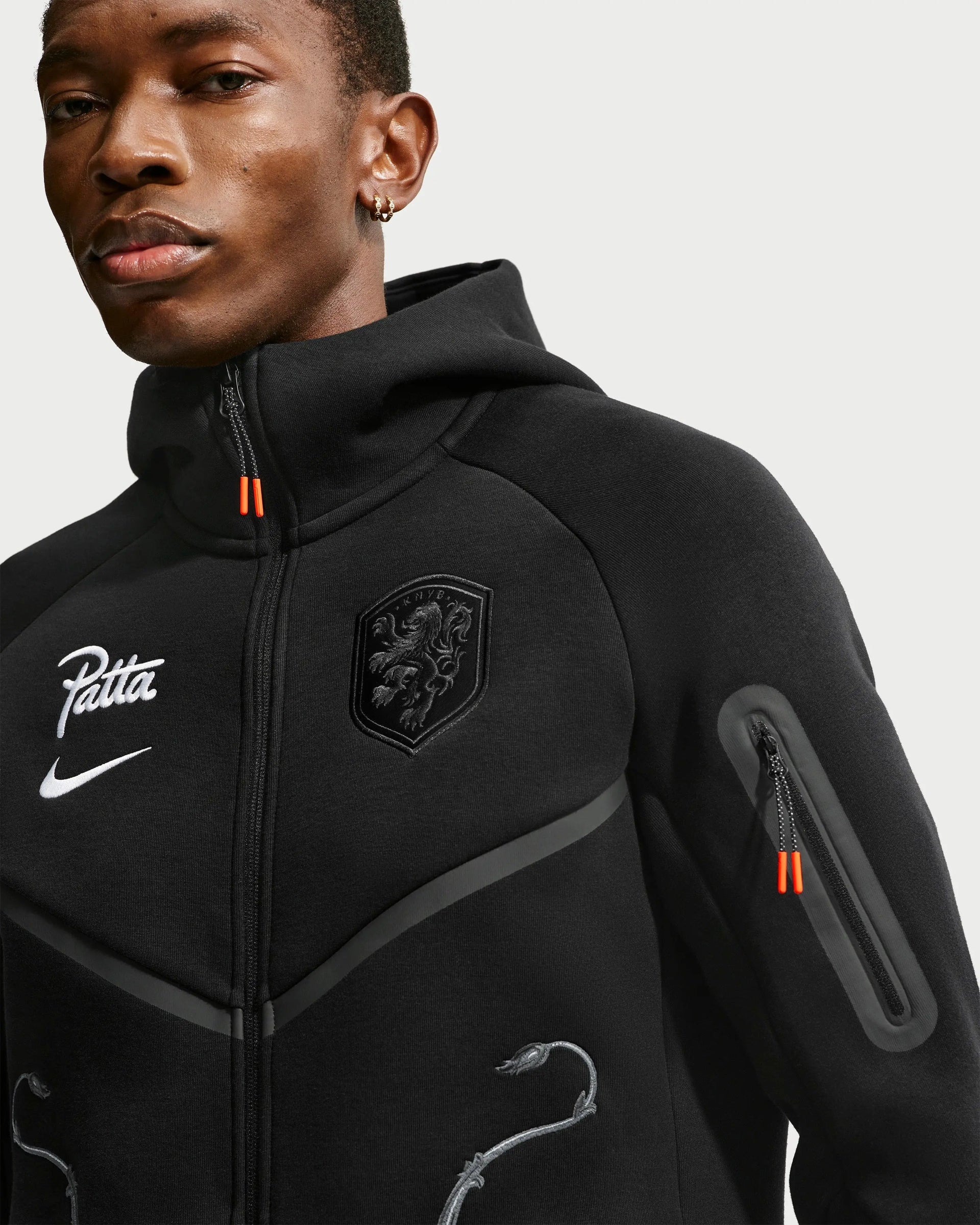 Patta x Nike KNVB Tech Fleece Zip-Hoodie (Black/White)